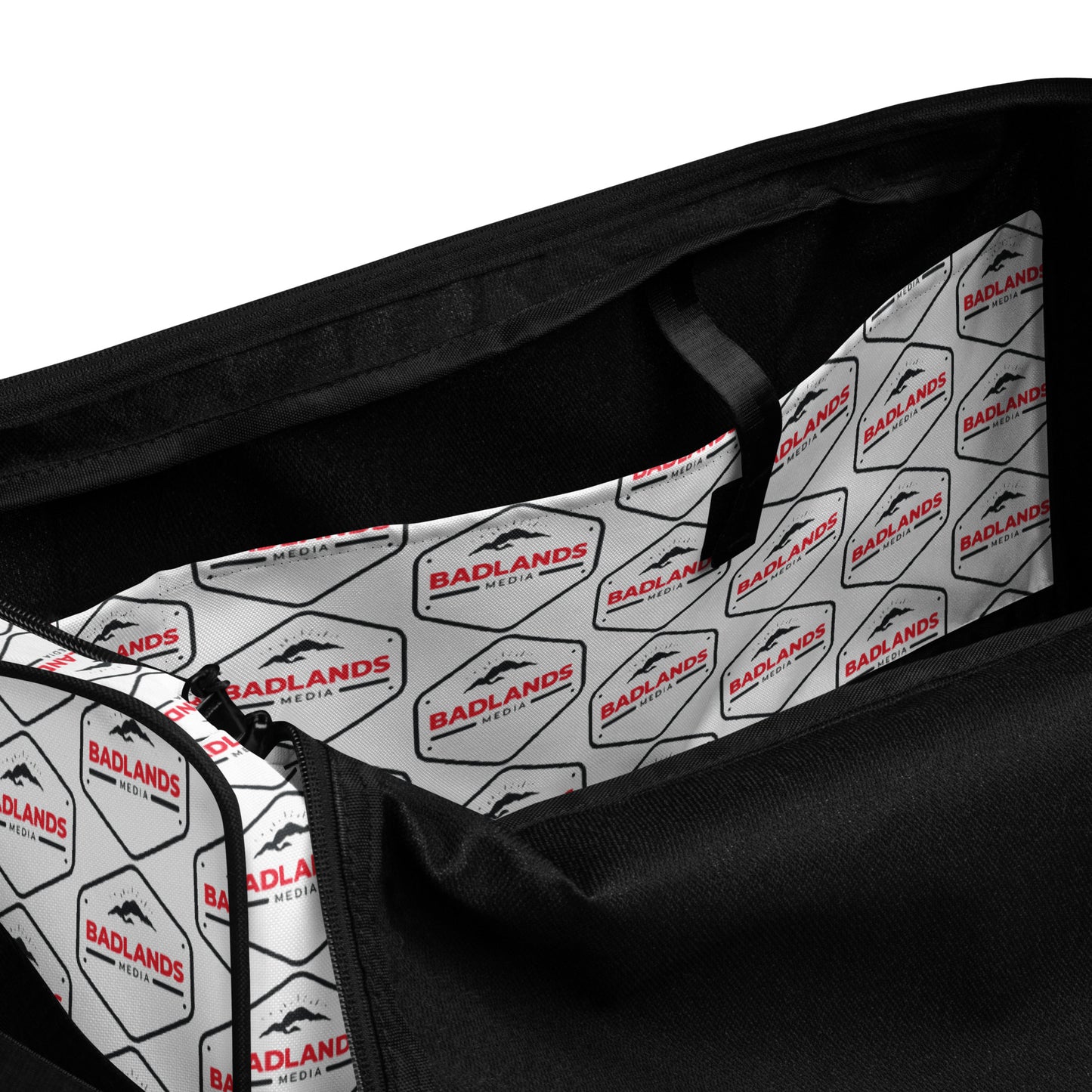 Badlands Extra Large Duffle Bag in Badlands print