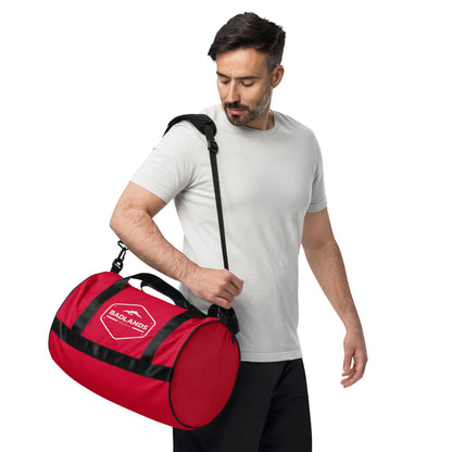 Badlands Medium Duffle Bag in cherry