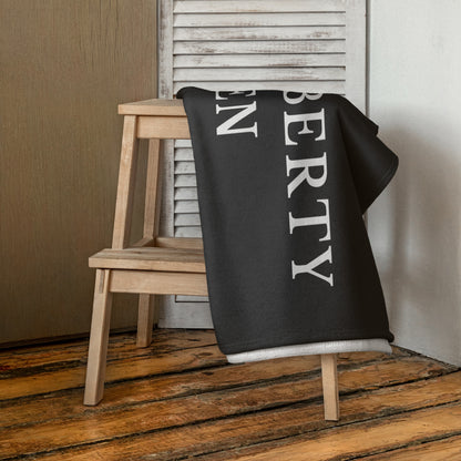 The Liberty Den Towel (charcoal)